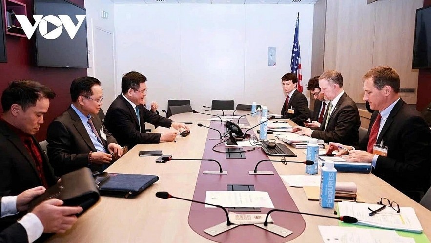 Vietnam News Today (Jun. 5): PM sets off for attendance at UNOC 3 in France, official visits to Estonia, Sweden