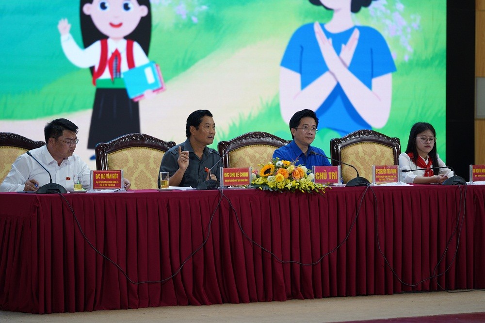 Lai Chau National Assembly, People's Council Delegates, Children Hold Dialogue