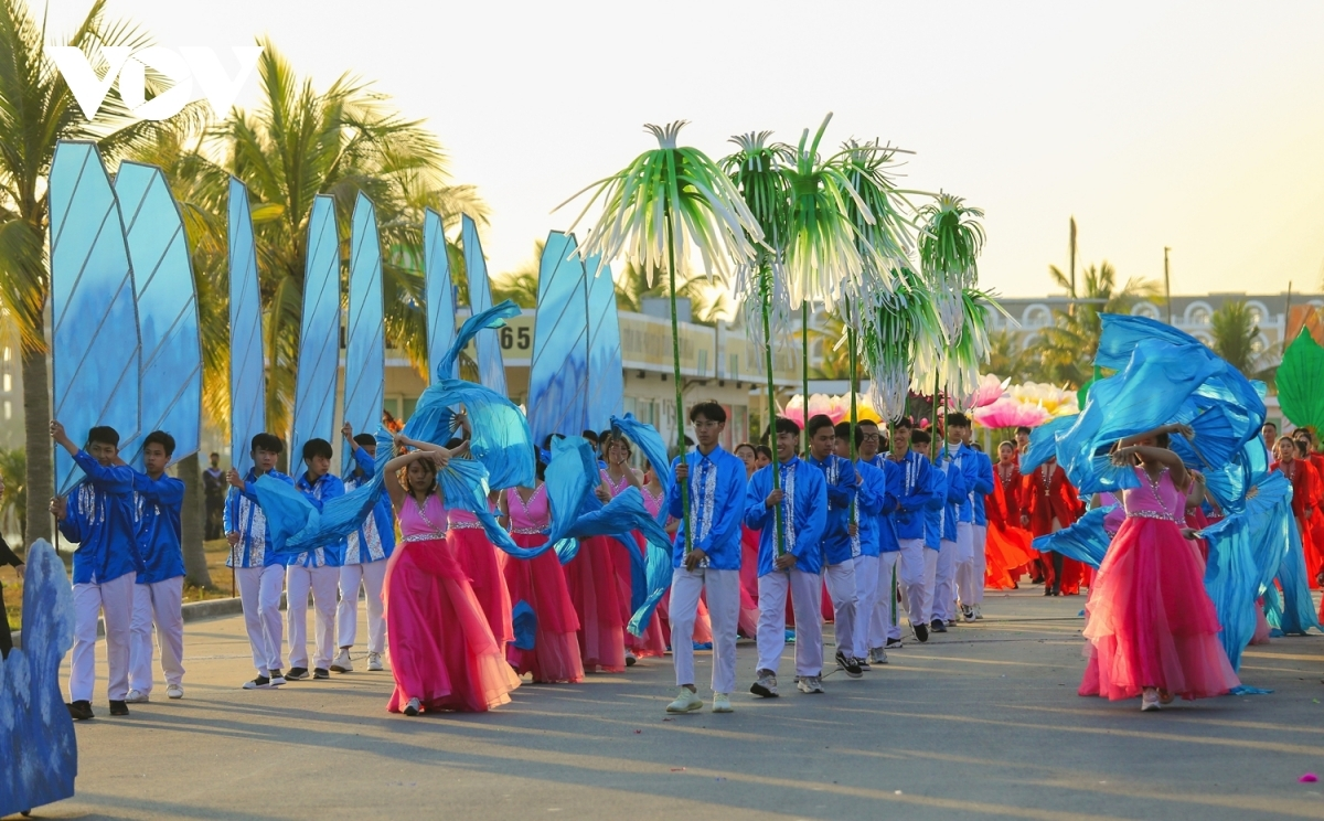 Winter carnival excites crowds in Quang Ninh province