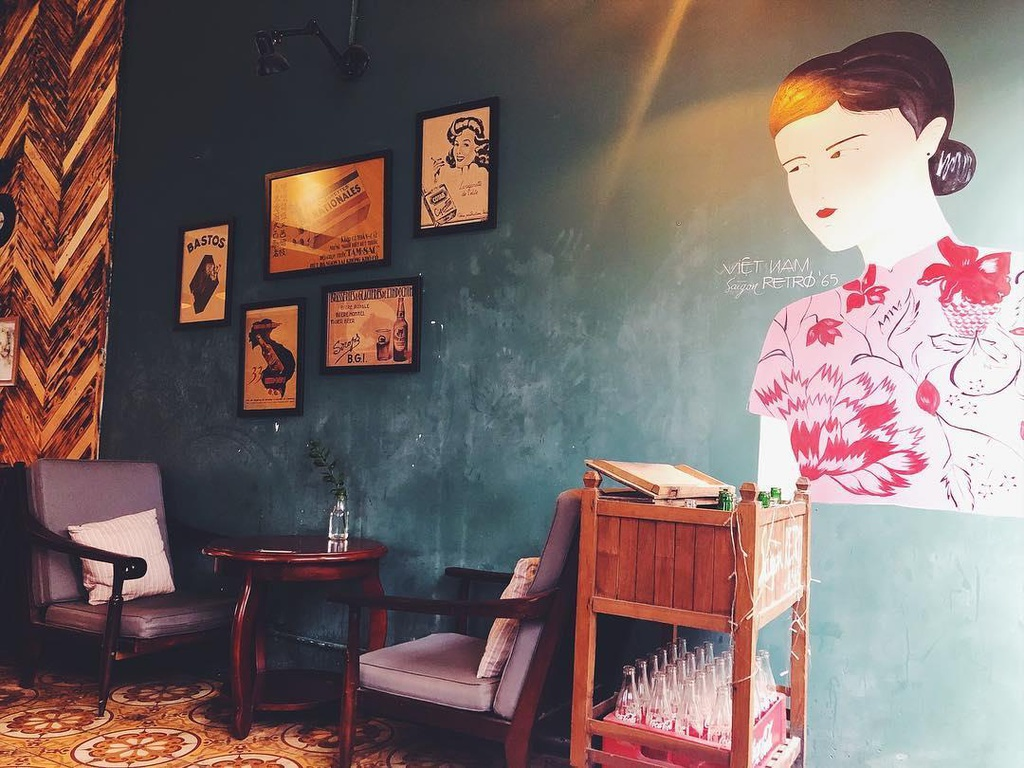 Cafes with retro decorations for nostalgia-seekers in Saigon