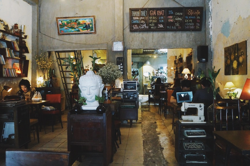 Cafes with retro decorations for nostalgia-seekers in Saigon