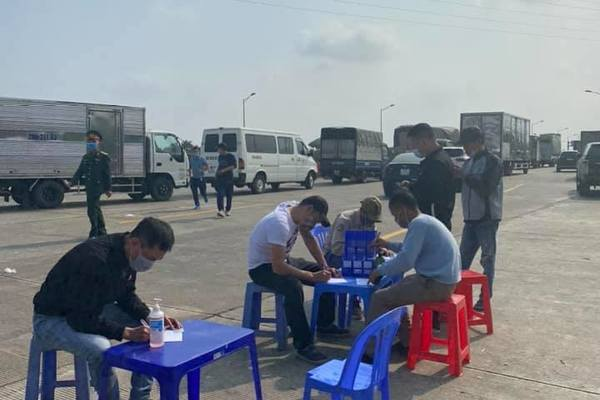 hai phong strictly controls people entering and leaving city amid covid 19 fears