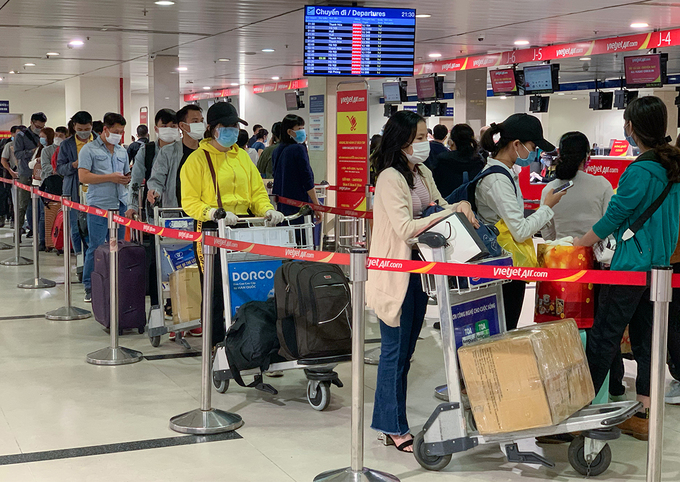 Vietnam's airports requested to implement anti-Covid-19 measures at highest-level alert