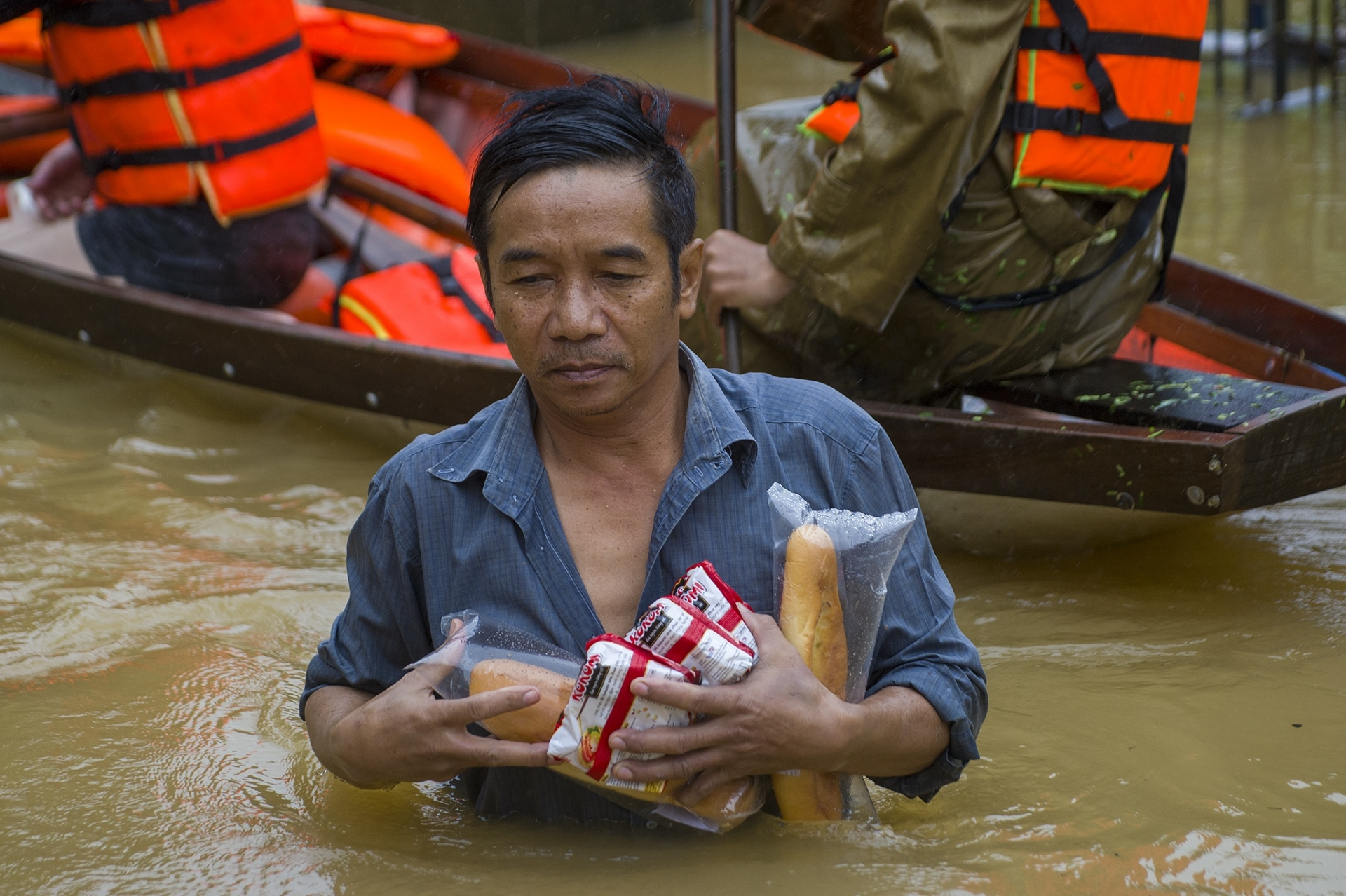 Auditing large amount of money mobilized by individuals for relief aid