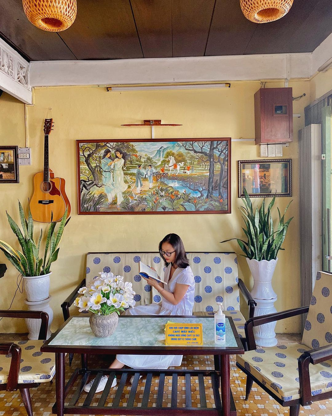 Three cafes attracting youngsters in Hue