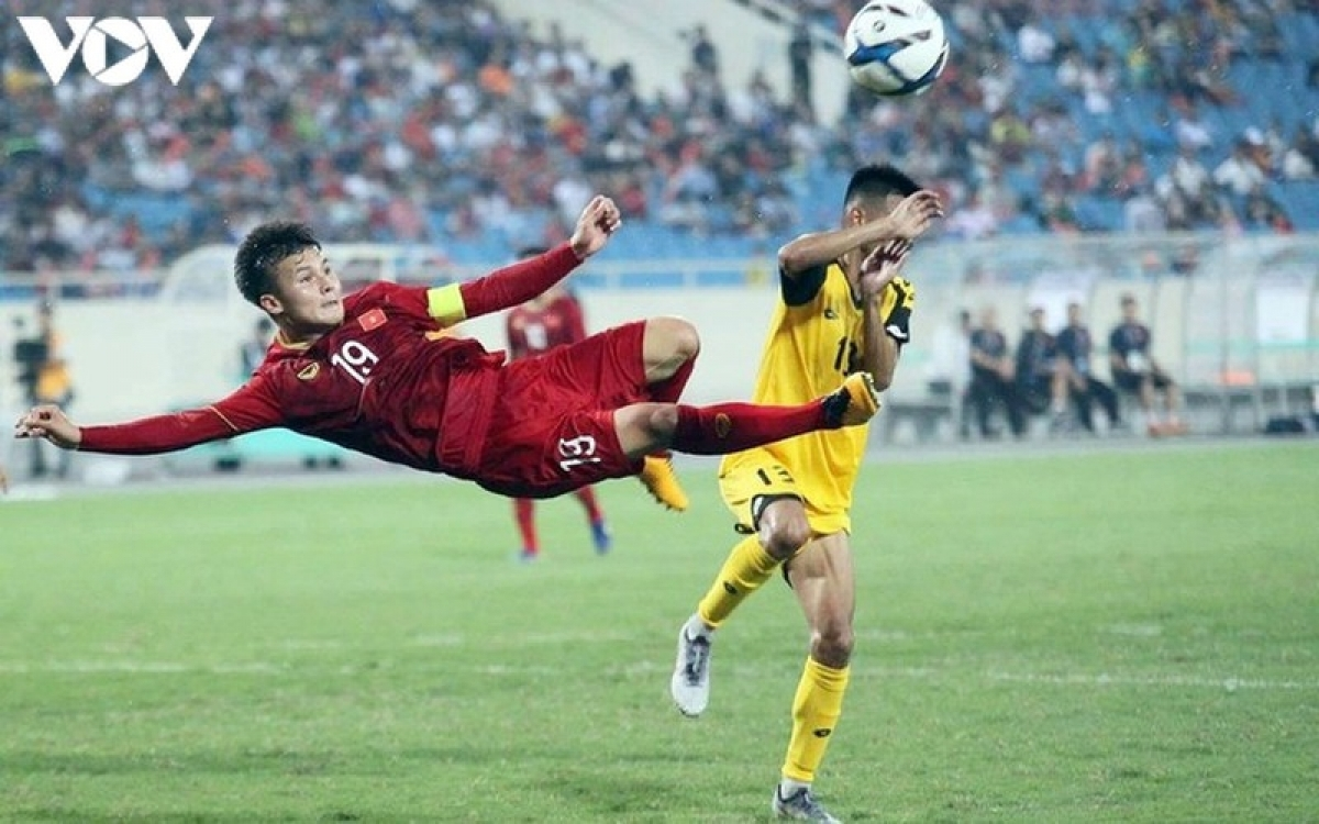 Vietnamese midfielder nominated among best midfielders in afc cup