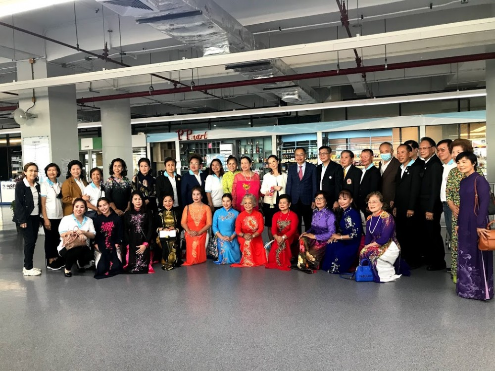 overseas vietnamese in phuket thailand wish to promote cooperation with vietnam