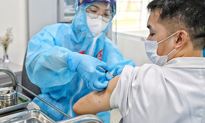 nearly 38000 vietnamese receive covid 19 vaccine more 3 provinces launch inoculation campaign this week