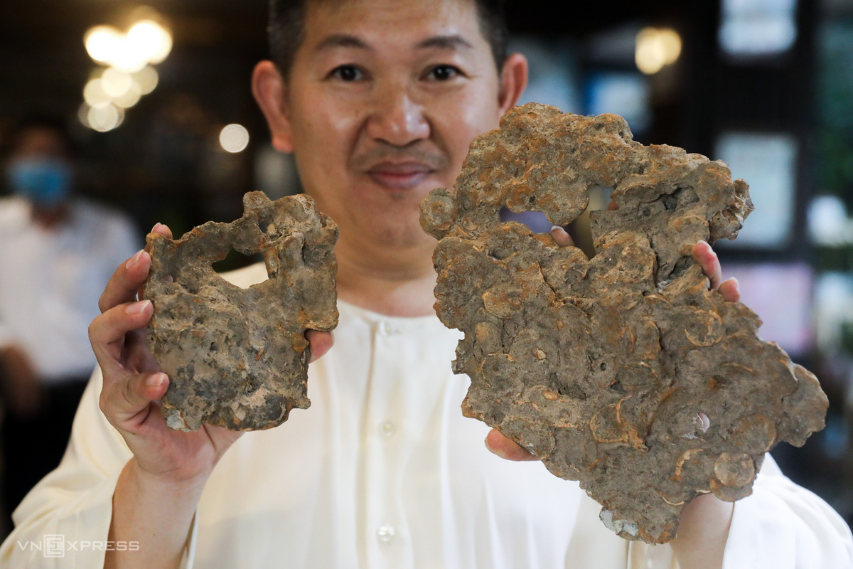 Unique collection of 'fossil' ancient coins of Saigon’s man