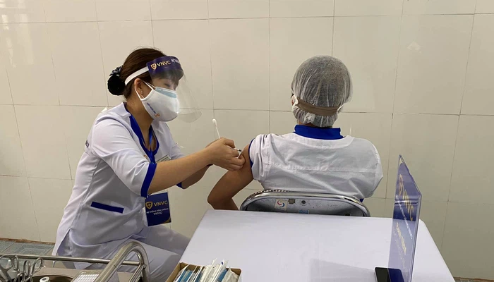 More than 52,000 Vietnamese inoculated with Covid-19 vaccine