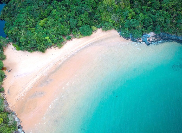 top 5 stunning beaches in con dao to relish this summer