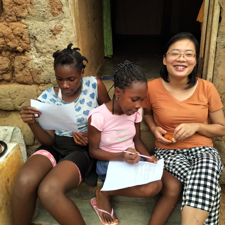 Vietnamese doctor couple treats, teaches Vietnamese, guides farming in Angola