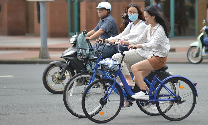 Ho Chi Minh City starts piloting public bicycles