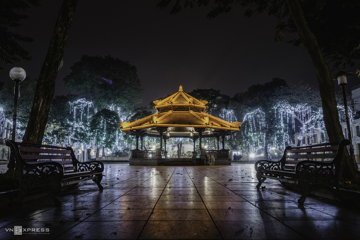 Vietnam’s capital city boasts a resplendent beauty at night