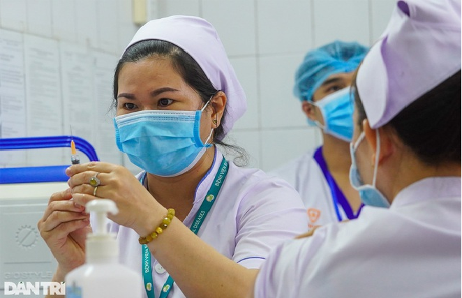 Vietnam to continue  AstraZeneca inoculation campaign
