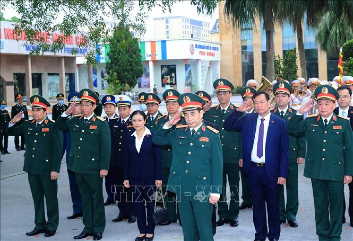 vietnam china hold border defence friendship exchange