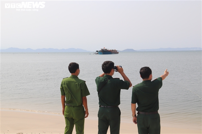 In Photos: Border guard works day and night to ramp up Southwestern border control