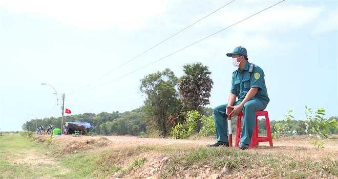 In Photos: Border guard works day and night to ramp up Southwestern border control