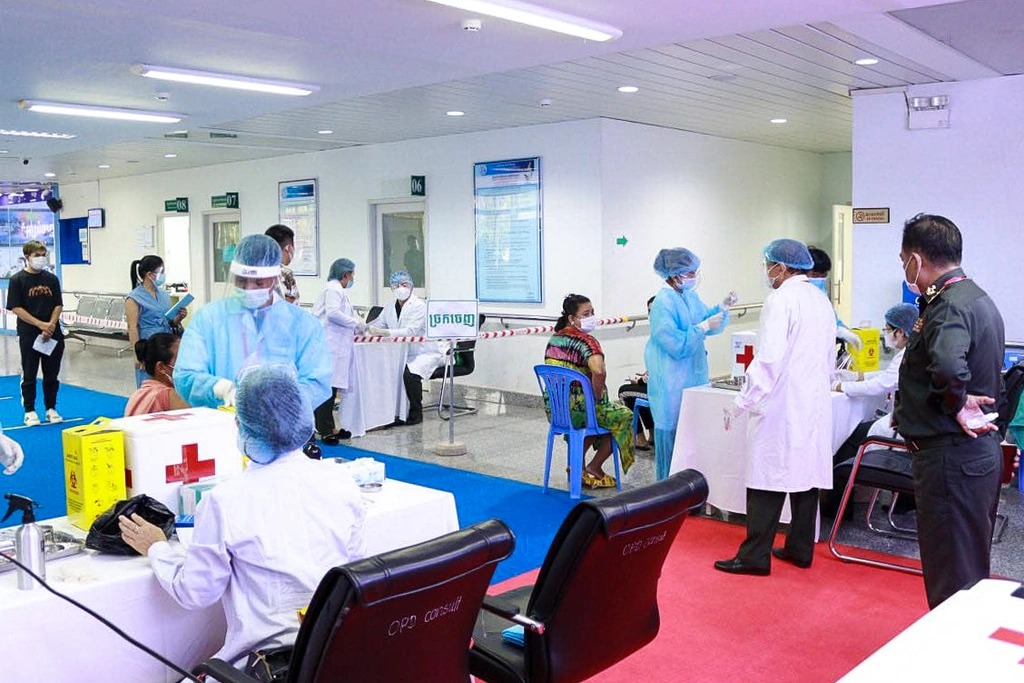 Inside Cho Ray Phnom Penh Hospital in Covid-19 epicenter