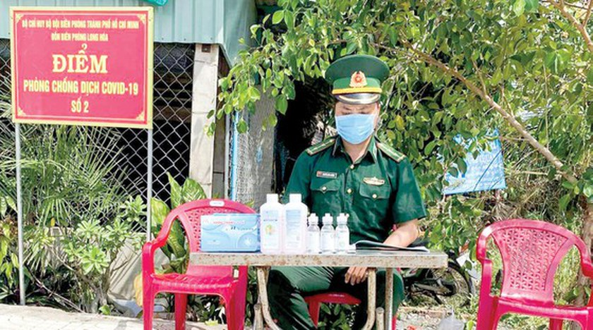 Ho Chi Minh city police hunt for Chinese escapees from quarantine facility