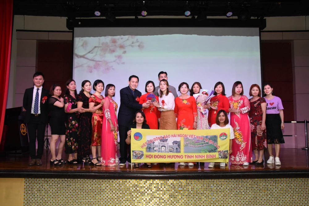 Fellow-countrymen Associations of Hai Phong and Ninh Binh debut in Macau (China)