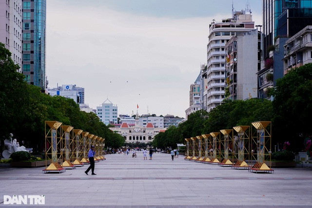 vietnams famous tourist attractions deserted amidst coronavirus surge