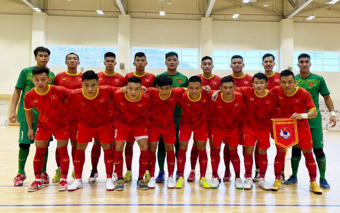 Vietnamese Embassy in UAE encourages Futsal team on threshold of World Cup