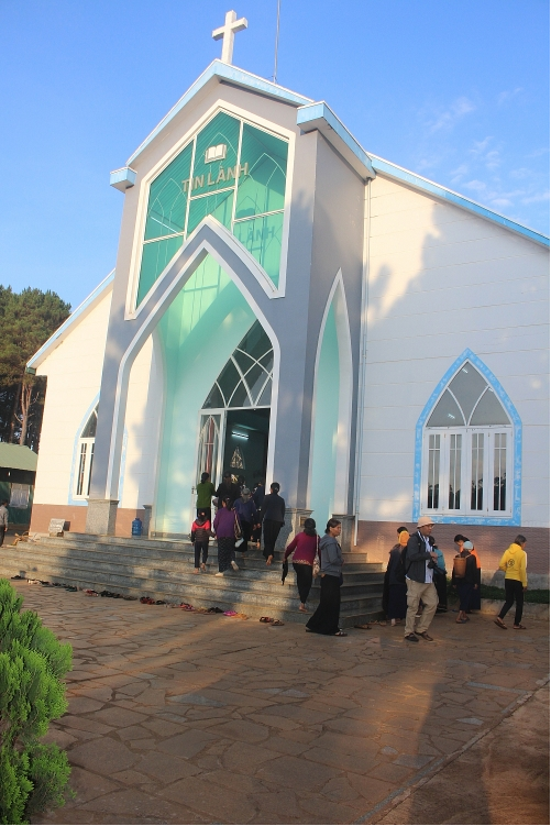 Plei Mo Nu Protestant Church: a familiar destination of parishioners every weekend