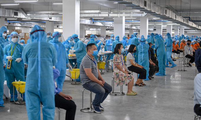 Coronavirus-hit Bac Giang, Bac Ninh Provinces to receive 300.000 vaccine doses