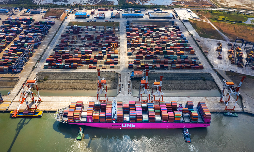 Vietnam’s export turnover grows over 30% in five months