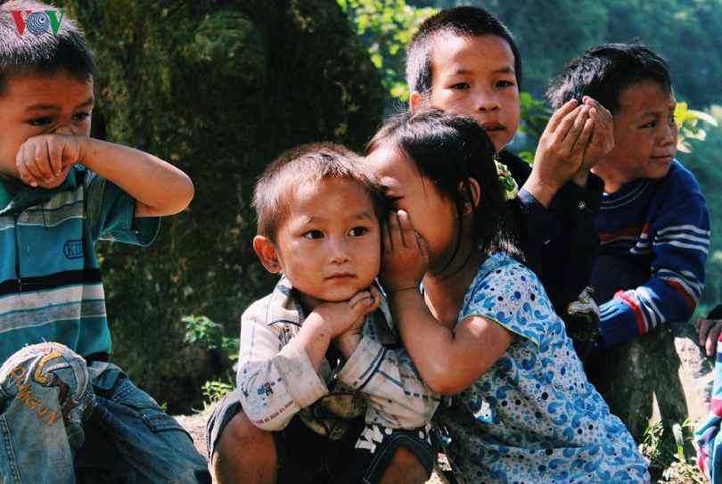 hospitality of ethnic people on ha giang rocky plateau