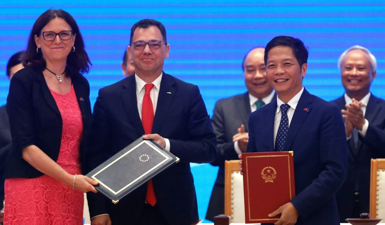 The signing ceremony of EU-Vietnam Free Trade Agreement at the Government Office in Hanoi