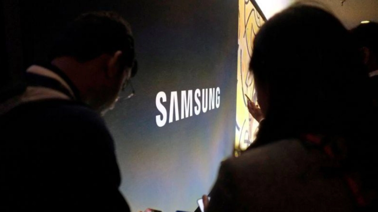 reuters samsung denies reports of the transfer china display output to vietnam