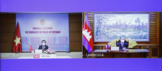 Vietnam, Cambodia foster traditional friendship, comprehensive cooperation