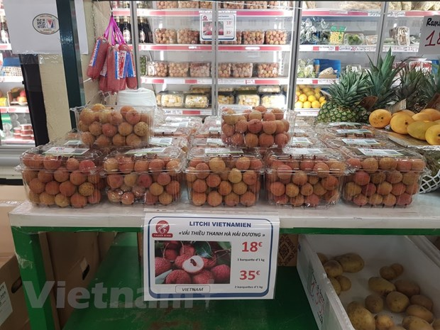 First Vietnamese lychee batch with traceability stamp sold in France