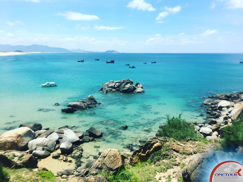 Make a splash in top 3 sparkling destinations in Binh Dinh, video