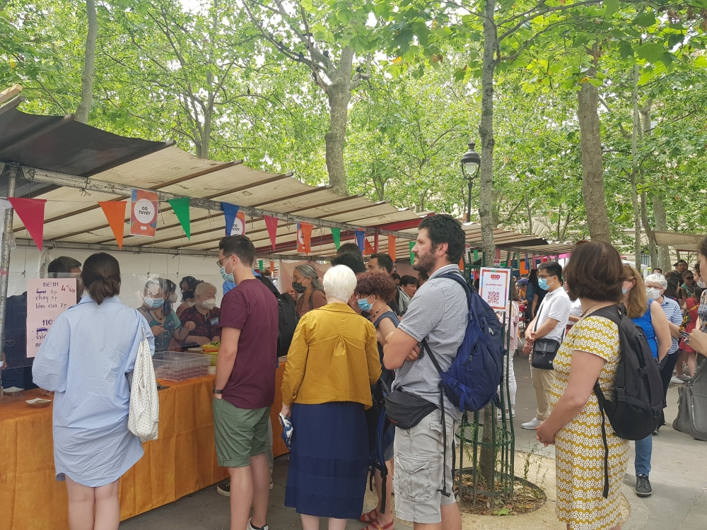 Vietnamese Food Festival in the Heart of Paris for the First Time