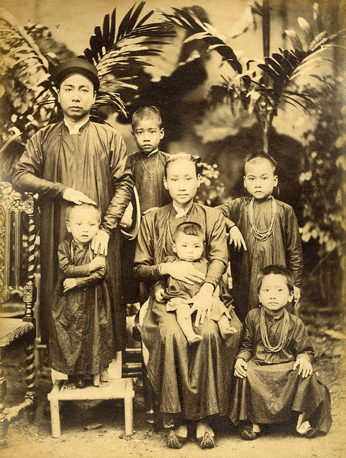 Vietnamese women 100 years ago under foreign photographers’ lens