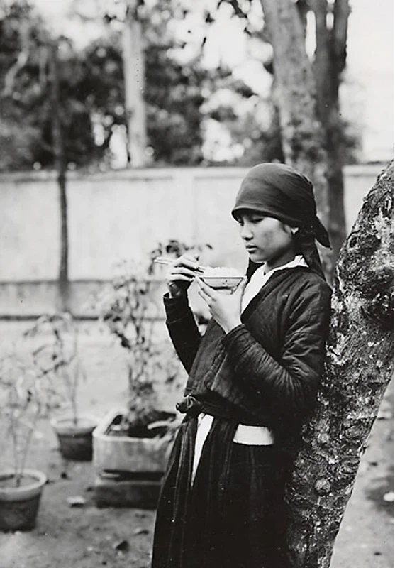 Timeless beauties: Vietnamese women, from 100 years ago, under foreign photographers’ lens