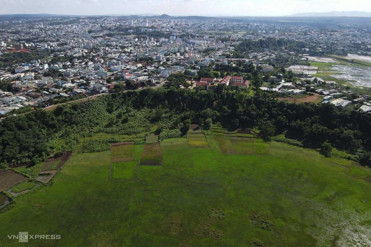 Gia Lai: where beautiful volcanoes abound