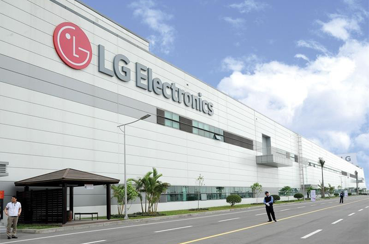 LG, Panasonic, Foxconn are among giant tech planning to shift manufacturing to Vietnam