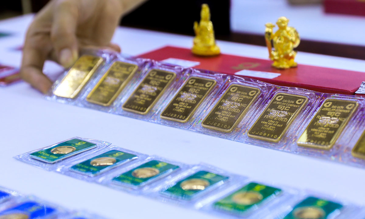Gold prices today, July 11: Slightly decrease after two-day climb to record levels