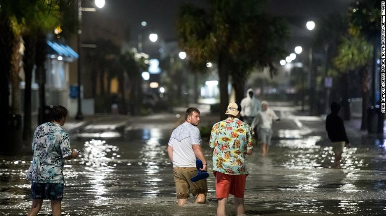 tropical storm isaias updates at least 9 dead millions without power as isaias batters us east coast