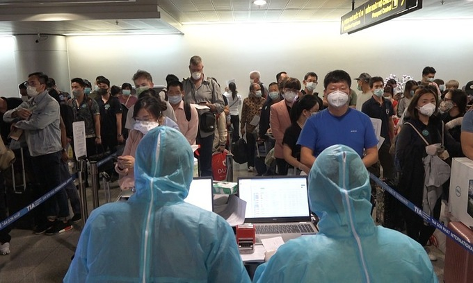 foreigners entering vietnam can be quarantined at hotels