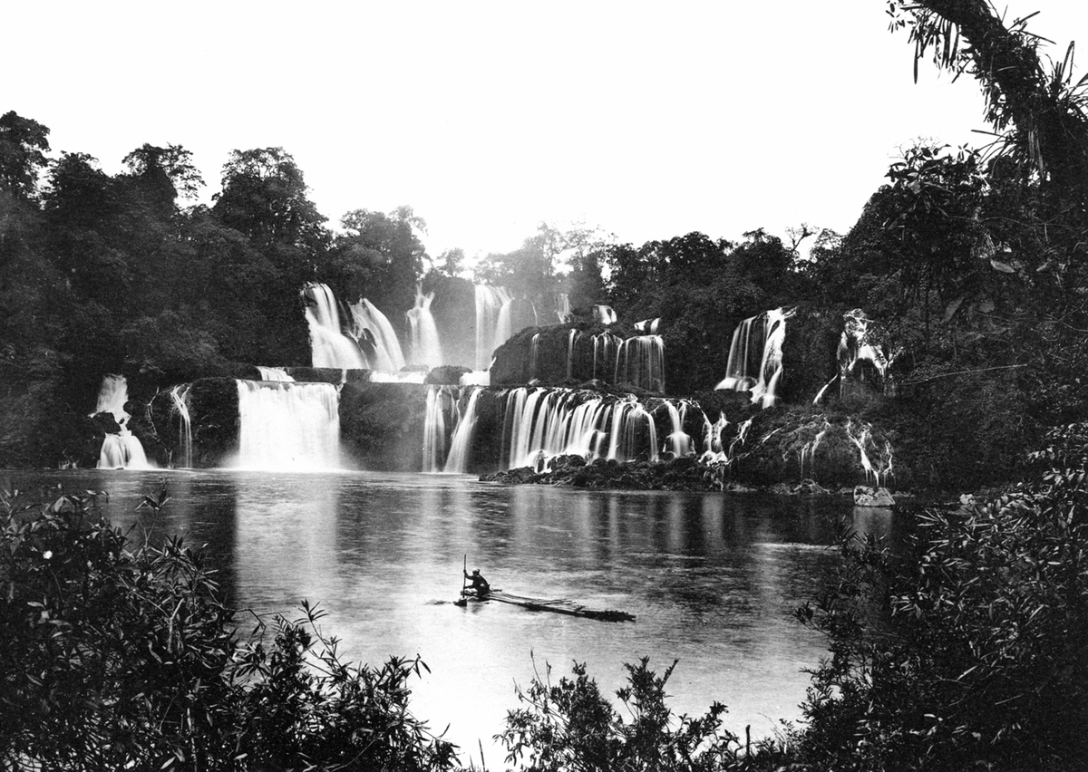 Tourist attractions in Vietnam 100 years ago through French photographer’s lens