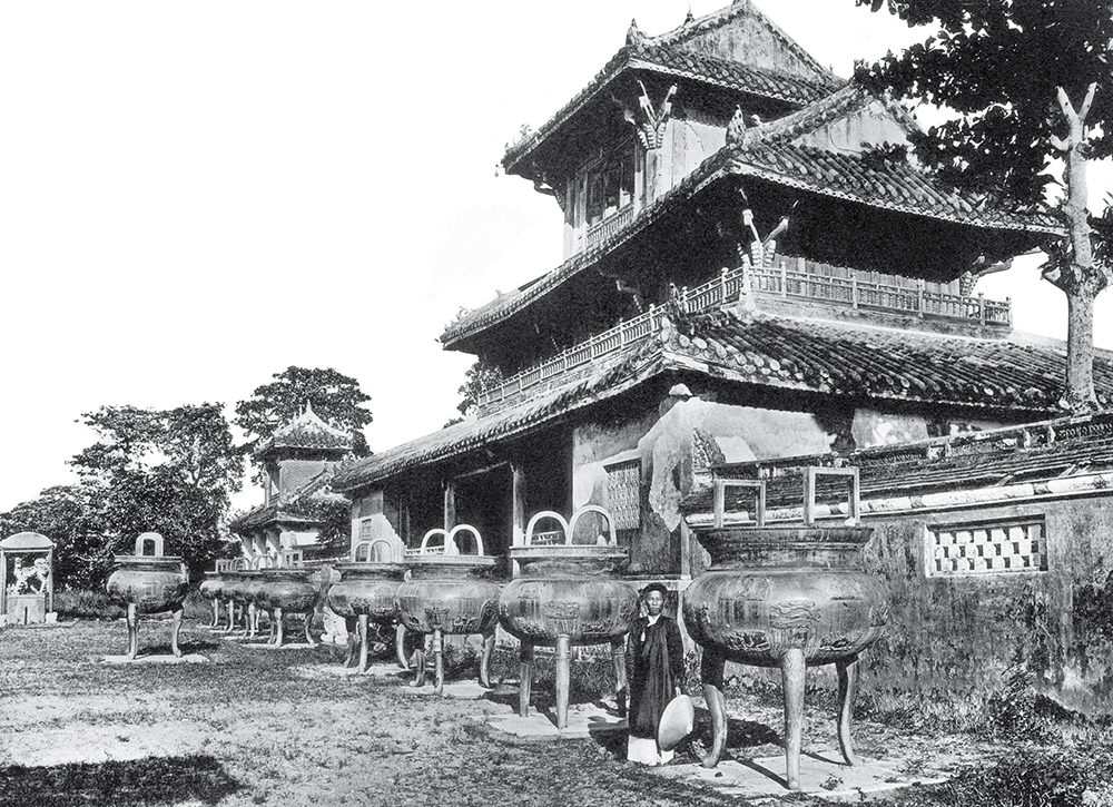 Tourist attractions in Vietnam 100 years ago through French photographer’s lens