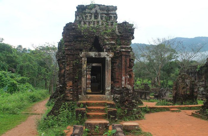 Unique features of My Son Sanctuary in the eyes of foreign tourists