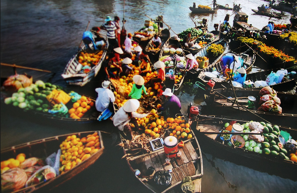 tra on floating market enduring cultural trait of vietnams mekong delta