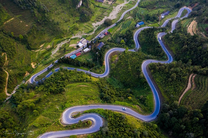 picturesque mountainous towns in northwestern vietnam