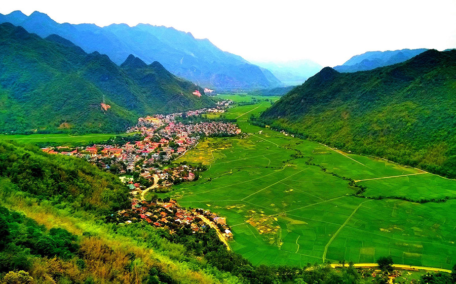 Four captivating valleys in Vietnam